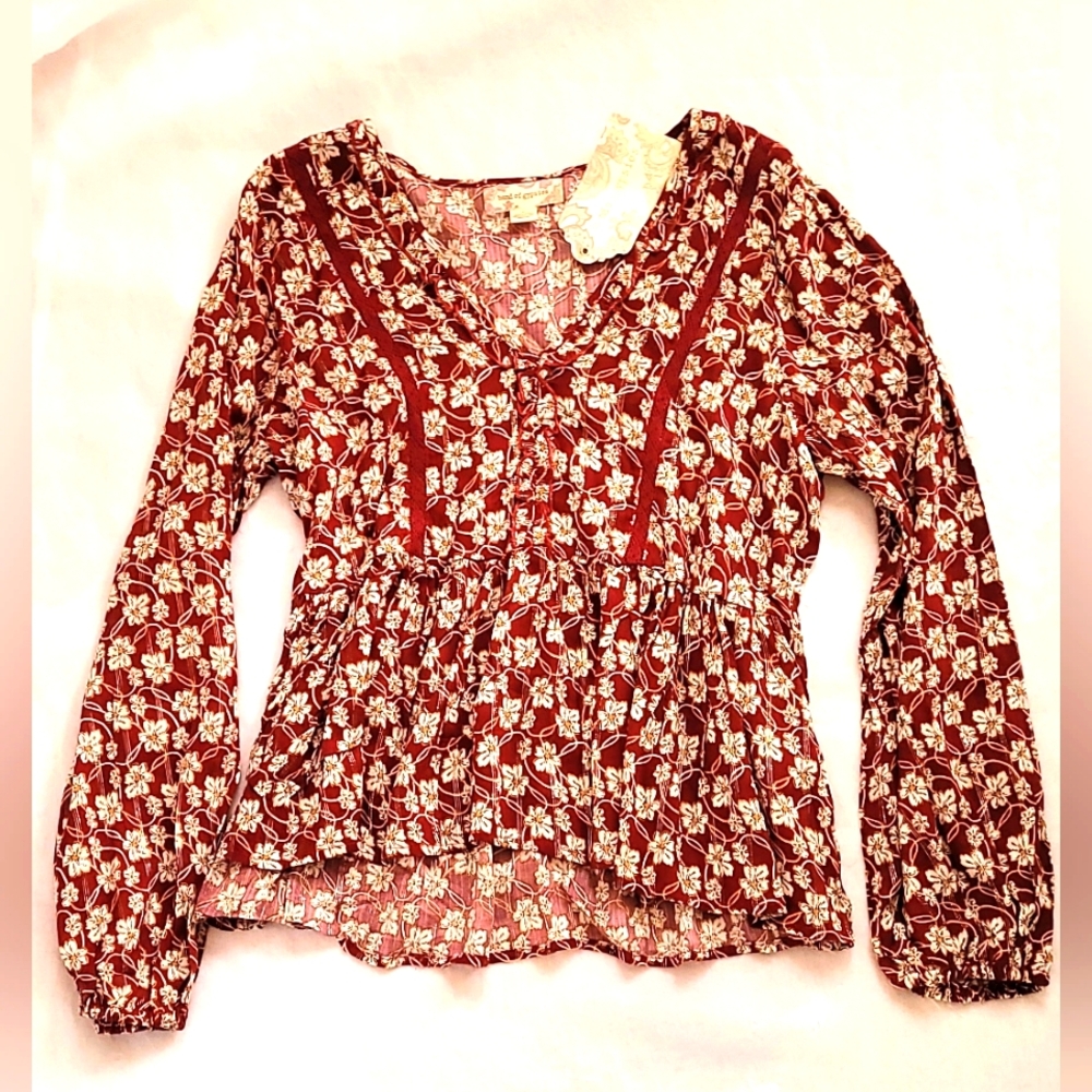 NWT! Metallic Floral Print Bohemian Women's Blouse Size Medium